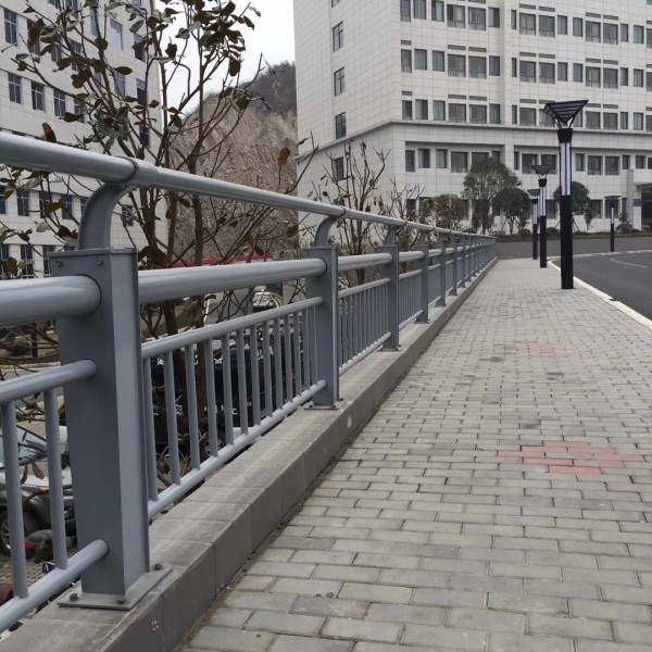道路人行道景觀護欄